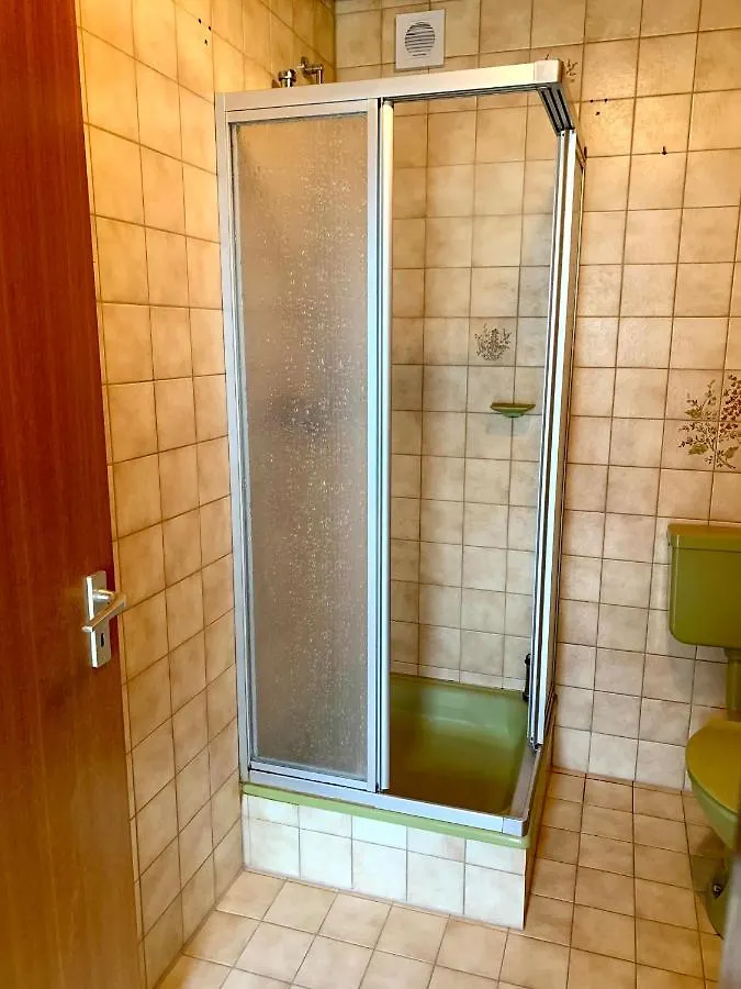 Ferienwohnung Monteuerswohnung am Bauernhofweg in Lohmar nahe S-Bahnhof Apartment